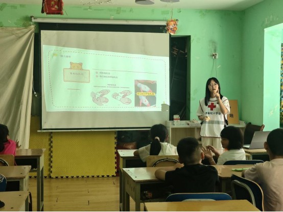 ͯ���o(h��)����  �ഺ������