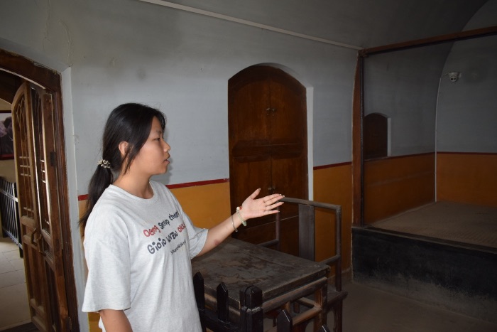 н���������`�������v��T�ڼtɫ�����ϳ��L