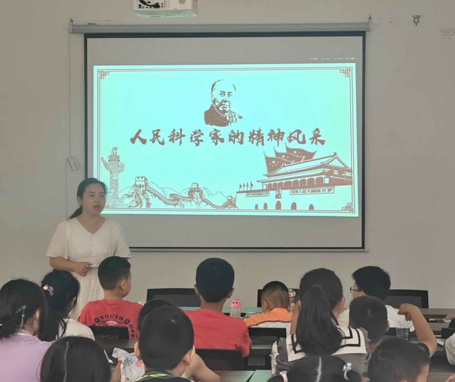 ������Ժ���߲ʼ��ڡ��c����^(q��)���ӿƌW�����