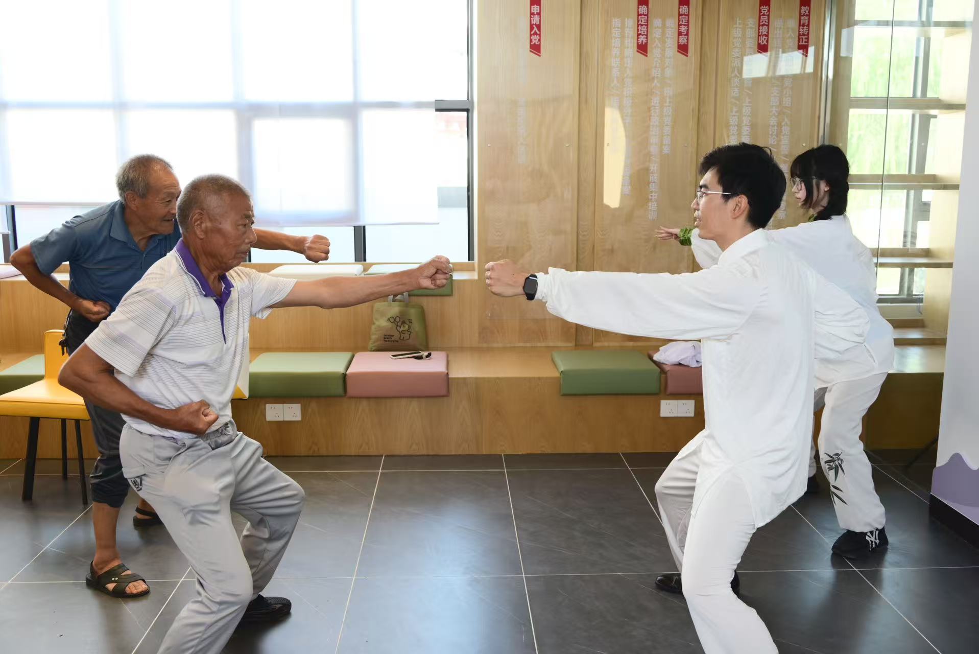 �������tˎ��W�ǻ�����־Ը��������ന���_չ���ݑ�չ�ݽ̌W���