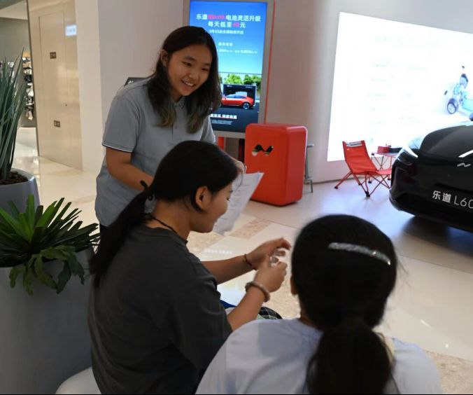 ���ϴ�W�W�ӱ����R�����̽�����|���Ļ�Ȧ�����fͬ������ģʽ