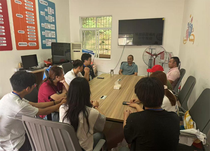 ���ꠡ�������lů�������ഺ������ǰ�С����������l������`