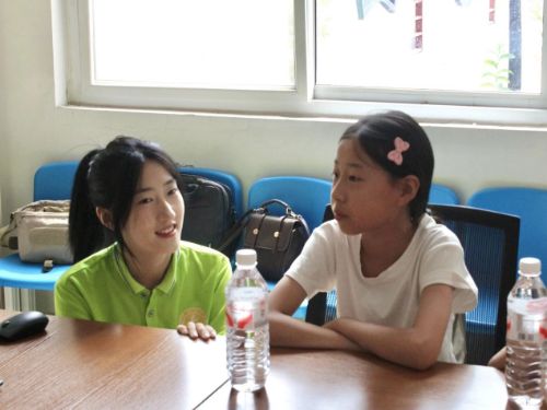 ɽ�|Ů�ӌWԺ����ꖞ��ϡ���������������l-�c��ϣ��֮�⣬��ů���ٶ�