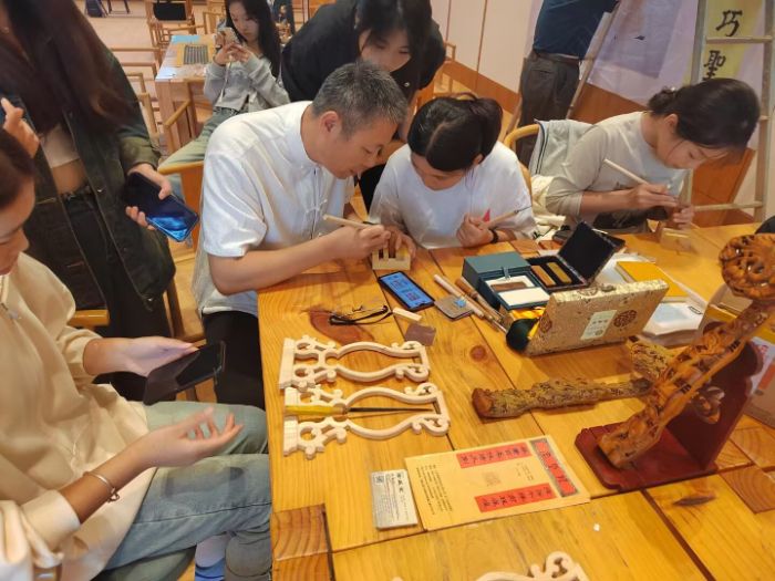 �������ضȣ�䁾͂���֮·