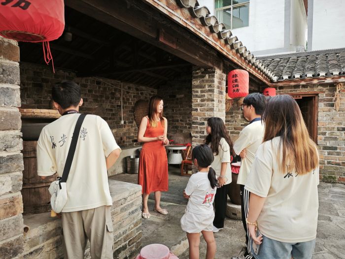 �L��W(xu��)��̽�����d��·��