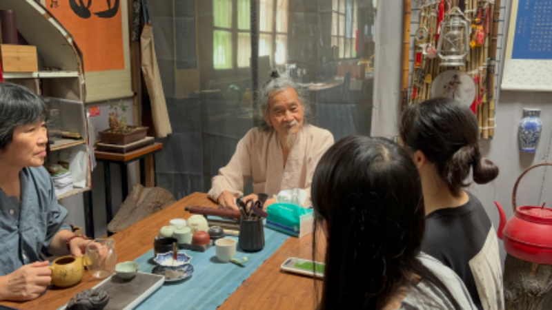 ���`�F�ɆT���L��̩�� ͨӍ�T��һ��z