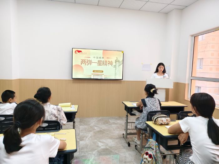 ɽ��������W�����ƌW�WԺ�Ǻ�֮ꠣ����ഺ֮��׌���ɏ�һ�ǡ����������x���������