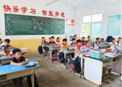 �����W�ӣ���ůͯ�Ă����}���������r�����d