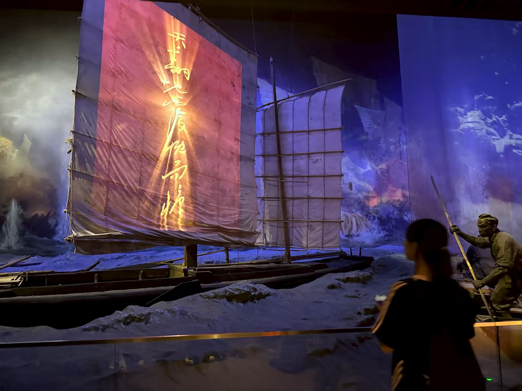 �Ͼ�ؔ����W����⡪���ɽ��c÷�@�ļtɫӡӛ���F������{���Ͼ��tɫ����