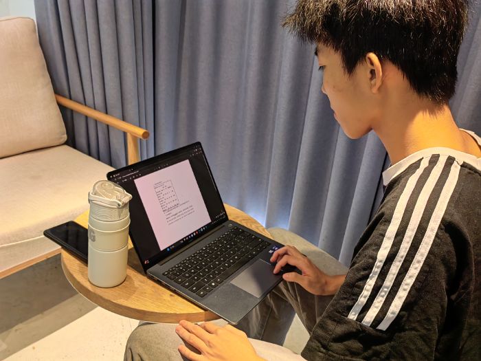 ���F꠳ɆT���������Ĉ�����