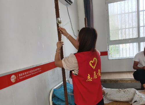 ���݌W(xu��)Ժ�W(xu��)�����ഺ������ů�l(xi��ng)Ұ����ϵ�����cͯ��