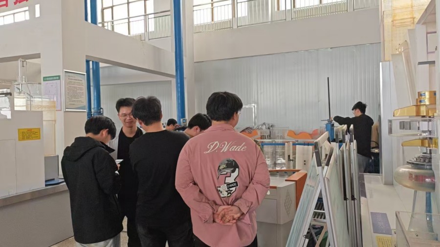 ����ľ��W ������潮�� �Fꠣ������LՄ��ˮ���y�}�����g������Ͻ��lչ