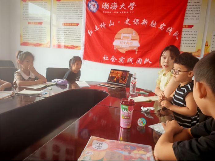 �҇�����cȼͯ�ģ��@����ʷ�n���ڡ����`꠵��n�����c��һ��