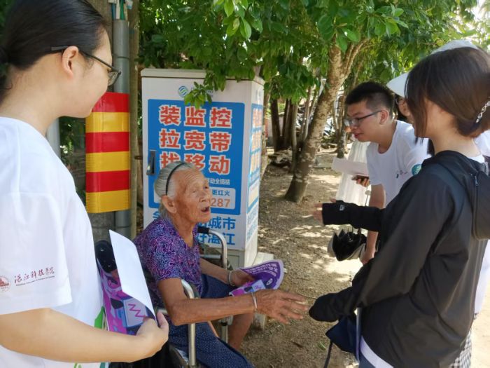 �����ǻ��l���ꠣ��A�´���Ռ��`���ഺ�c��ϣ��֮��