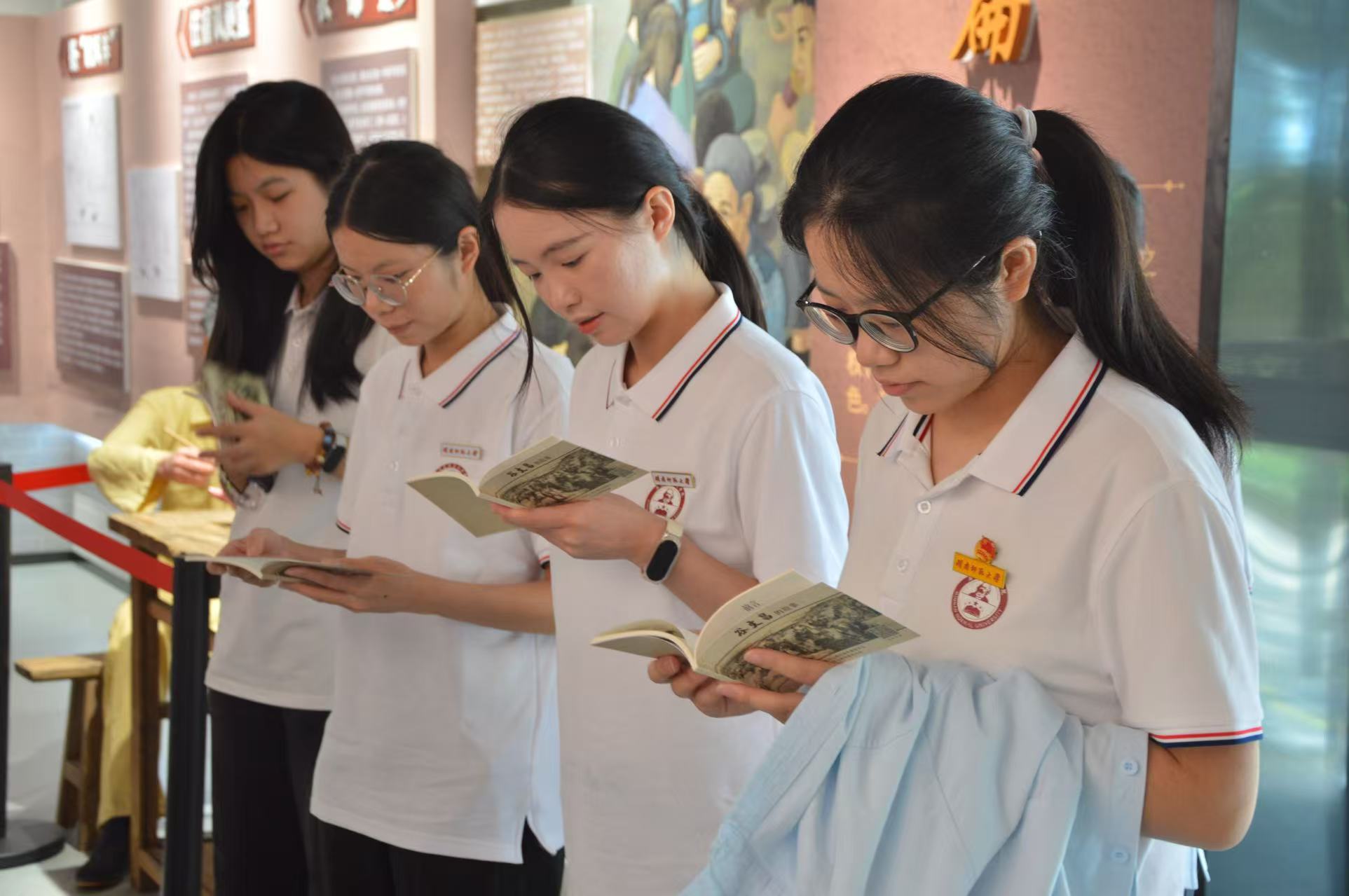 ̤�|ɽ�����������������L����r���������}���W�Ӹ��ȹ�ʥ���_չ�������}���������`�n