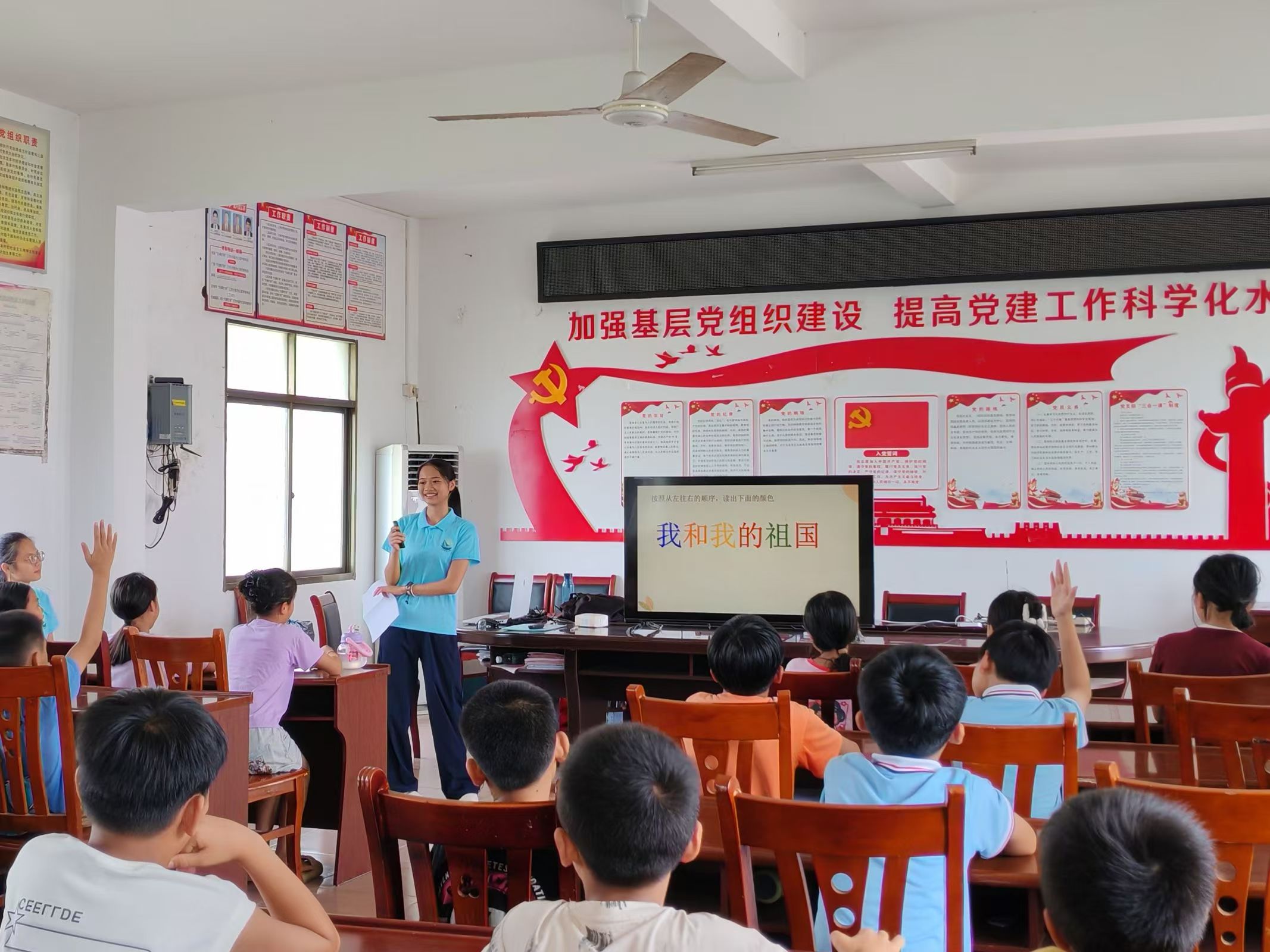 ������ӿƼ���W���ഺ�����l���g��У�ع��L������ƪ