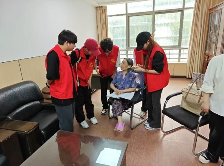 �������������c�����H�н�Մ