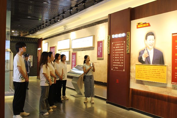 �㟒������ɫͦ���ഺ��(d��n)��(d��ng)�������r(n��ng)��W(xu��)�Ӹ��ɽ��ͤ�������������_չ���}�������