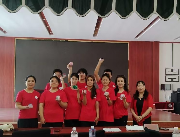 �����·��z��ˇ���x�ܽ펽���񡱵�ʮ�����Ӽo��