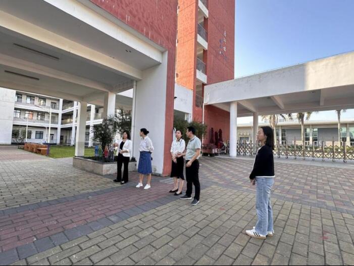 �������ڡ���ʷ�������`�F꠸������к��ǅ^�y��С�W�_չУ���n���_�l�c���`�Č����{��