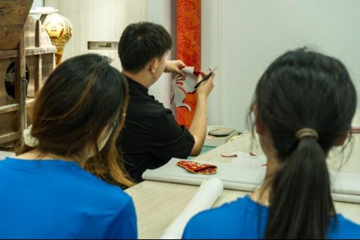 ����������W ���uע�l�顱 ���`�F��̽���׷��z�������x�ഺ��������