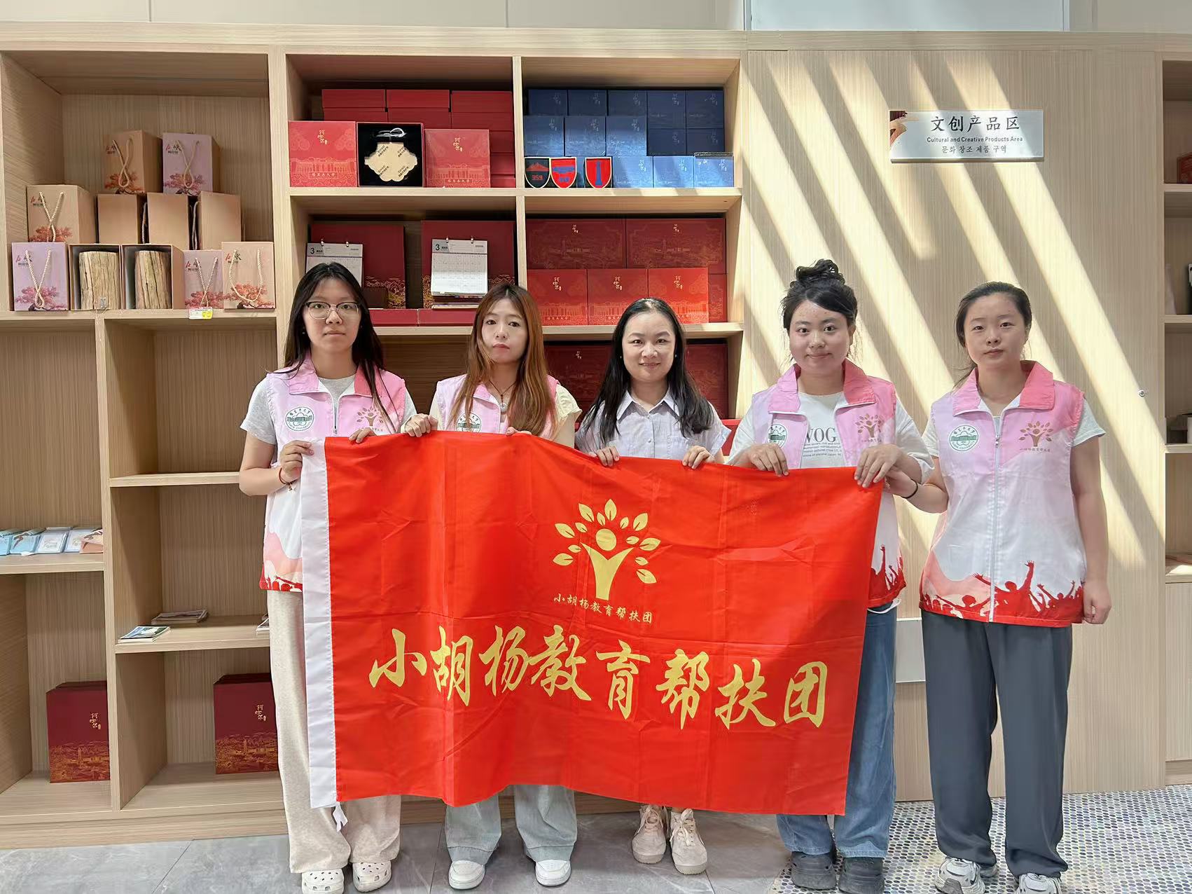 ����������ِ��������W���x��ƪ��������ľ��W��С����ͷ��F��������Դ���^�����ƏV�@ٝ�u