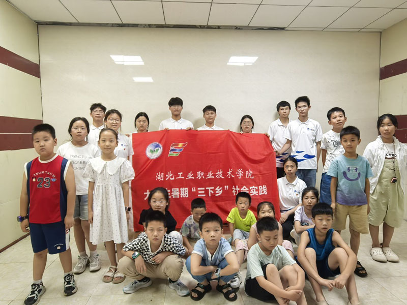 ׷�ݼtɫӛ�������и������񡪡� ���t���W�W������ۇ����x�������`�F���M�n�Ҝ���^(q��)