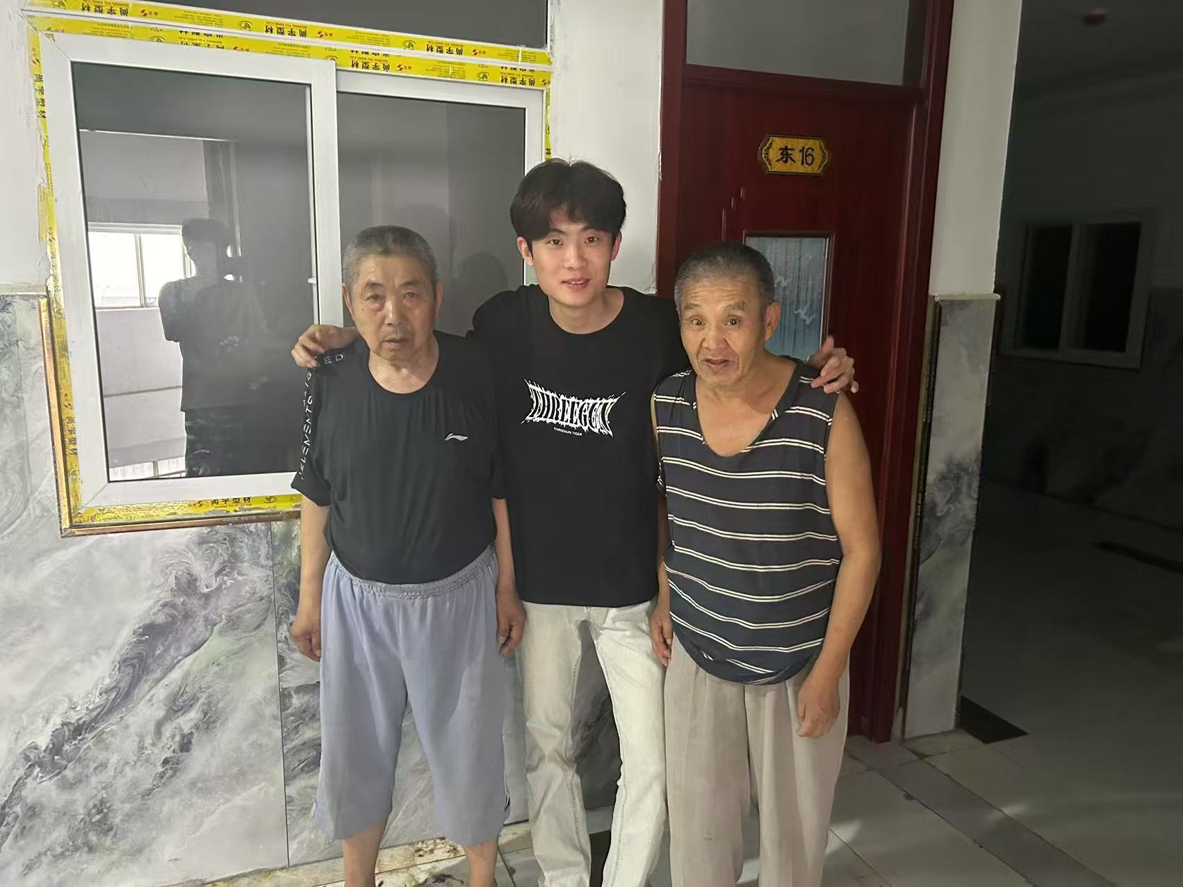 ����ůϦ������M����Ժ