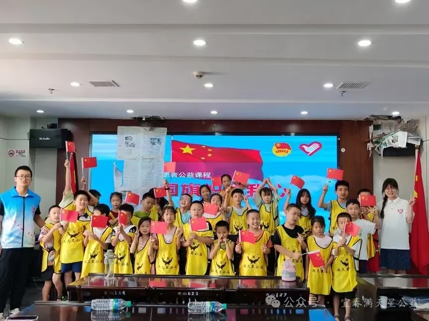 �߲ʼ����n�ã����ഺ֮�����c��ͯ��֮��