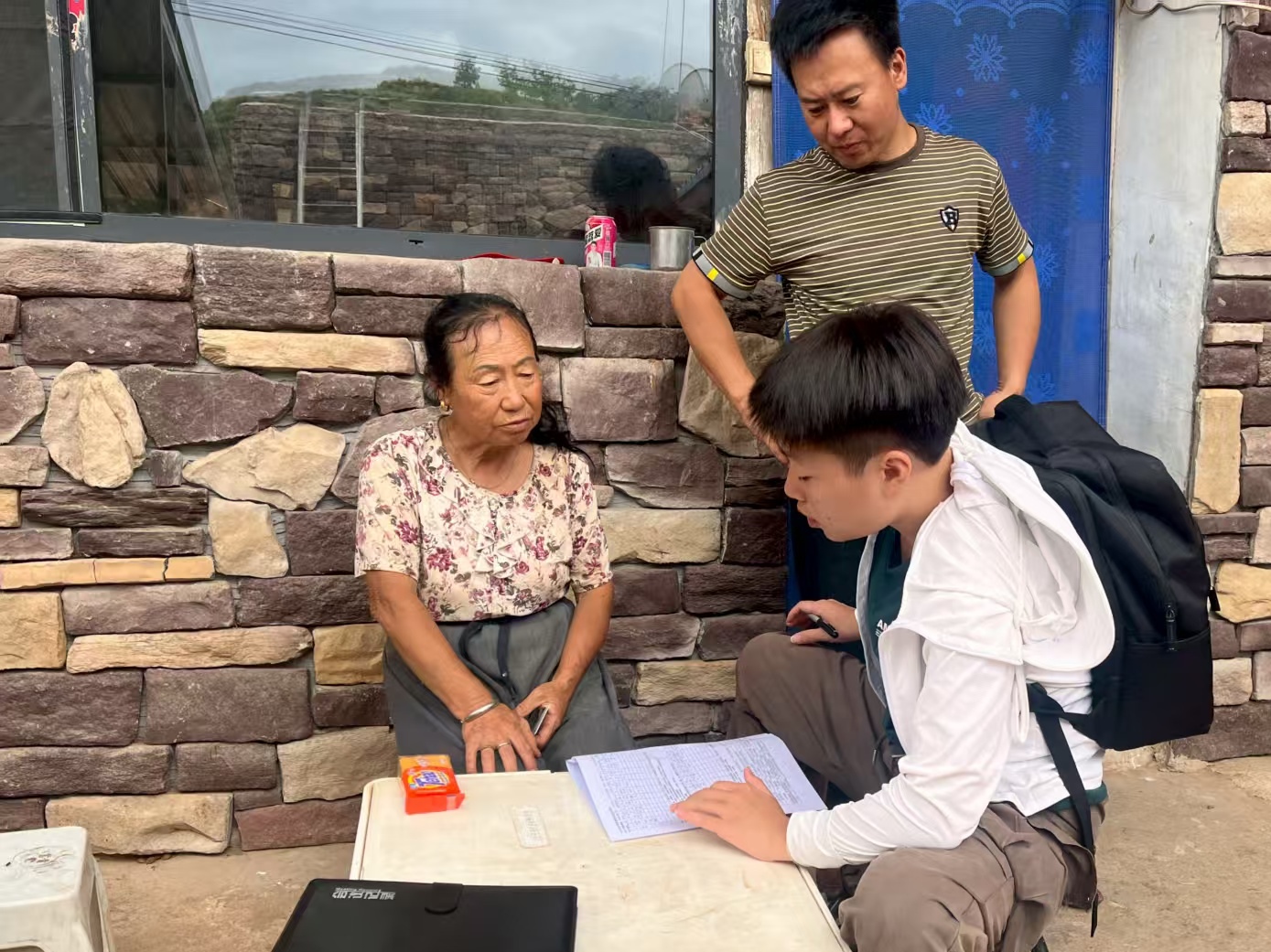 �����S���ϣ�Ҋ�C���d·�����L�Ϳ�Խ6���l���12�����f�����d�D�V