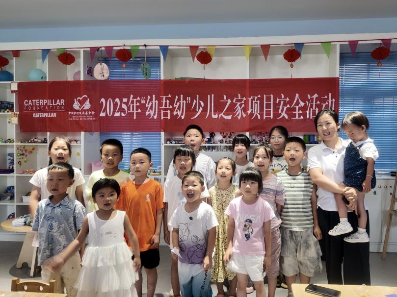 Ξ��ӳͯ�� ���ꝙ�lҰ