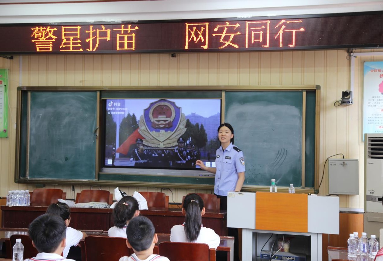 �W�j��ȫϵ�������o�硱־Ը�F���M���m��^�_չ���������l������`���