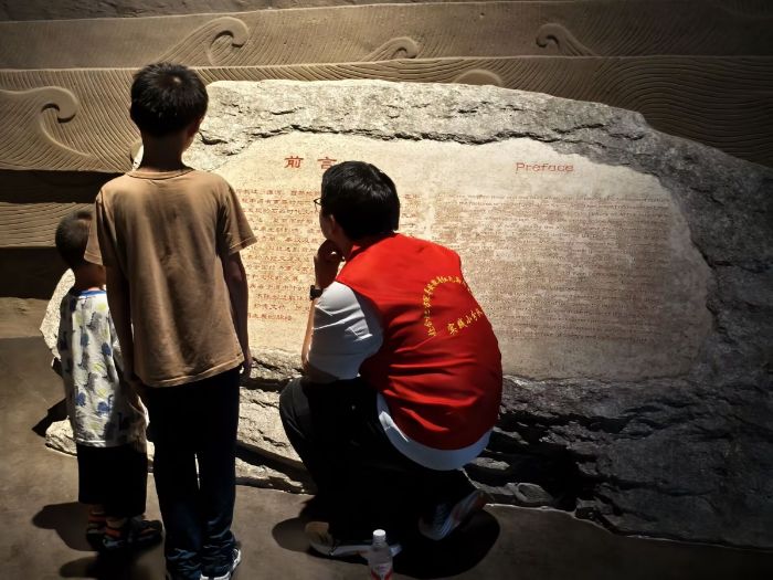 ʳƷ�WԺ   �W�Ӹ��Ϸ��_չ̽�������Ļ��c�tɫ�����`���