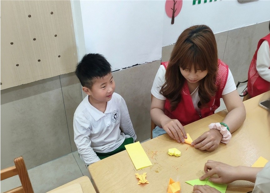 ���dͯȤ��ˇů�彭������У�W�������彭��^�����x���c�Ļ�����