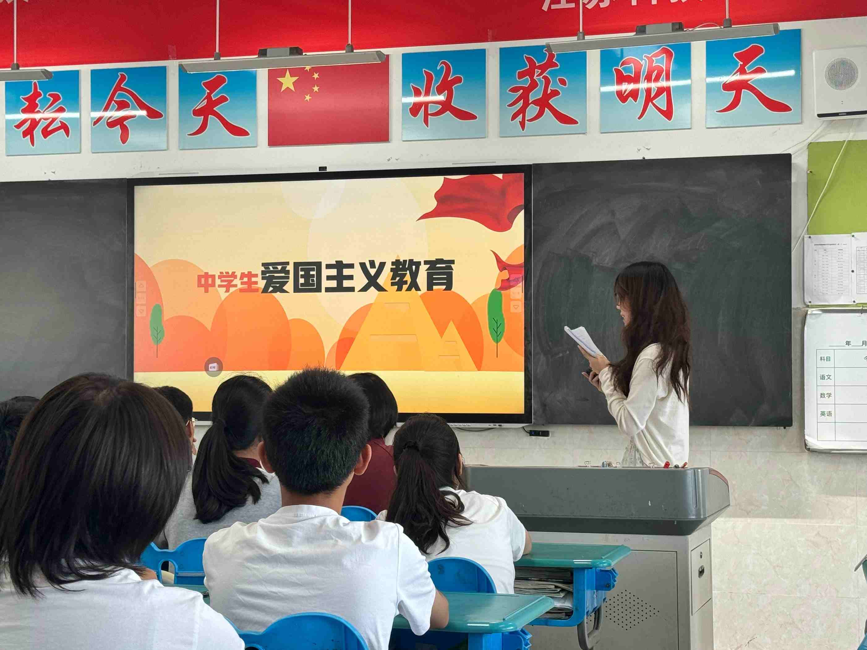 ���K�Ƽ���W�W�������l�����Ƅ�н���MУ�@ ˼���Ļ�������