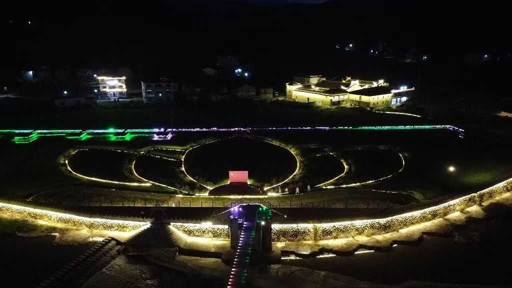 ��ɏ��ҹ�� �_���Δzs