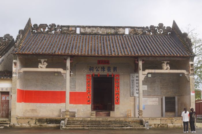 ��ɽ��Wо�������`�F�tɫ���L��̽���S��tɫ���E�����в��Ҹ�������