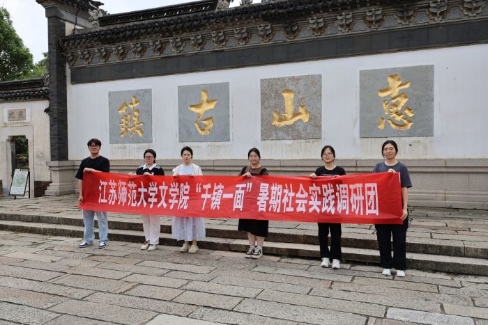 �����}���y����������