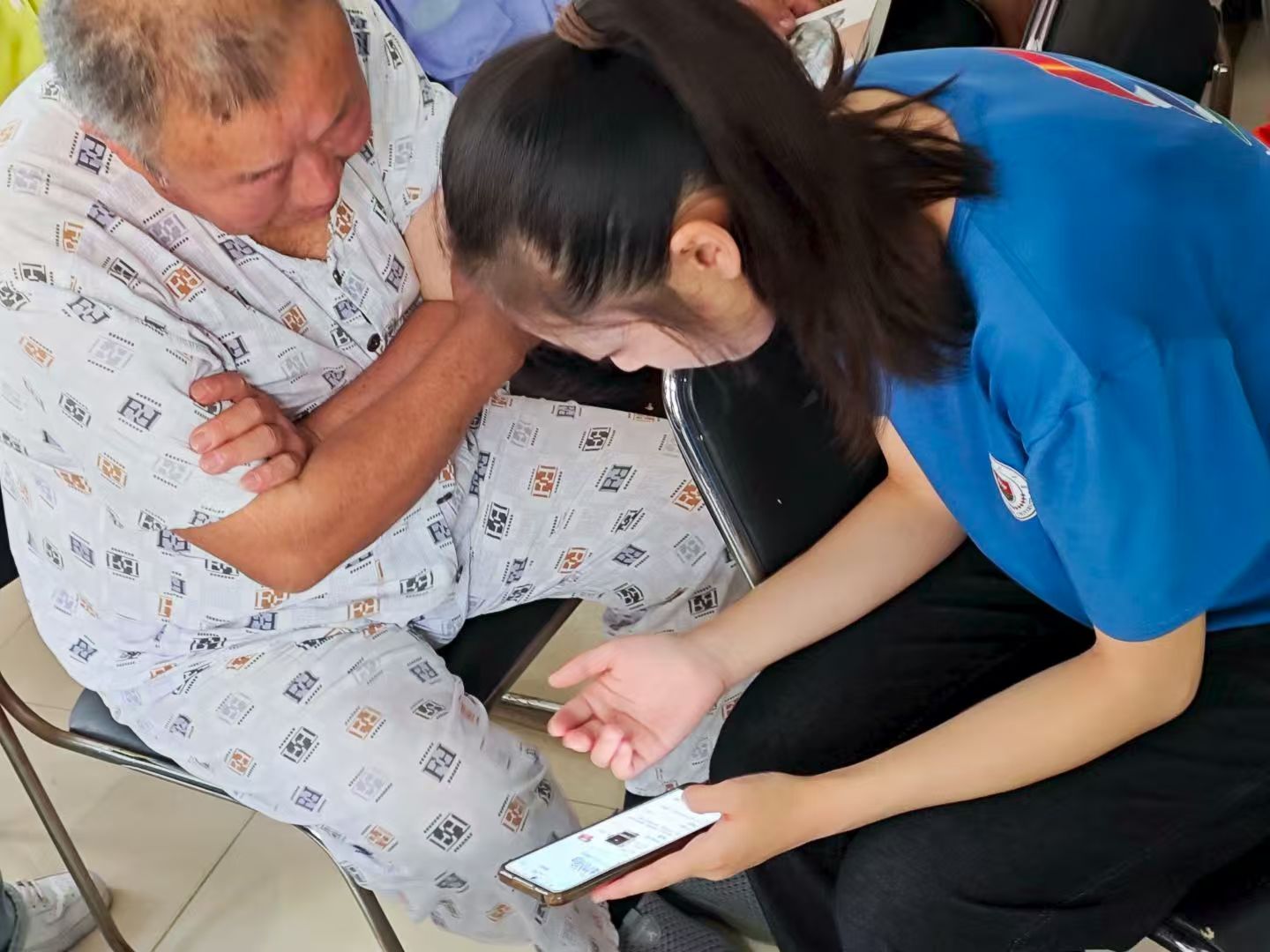 ��������С����`���֮�Ƽ��x�������У��ǻ۷���ů��^