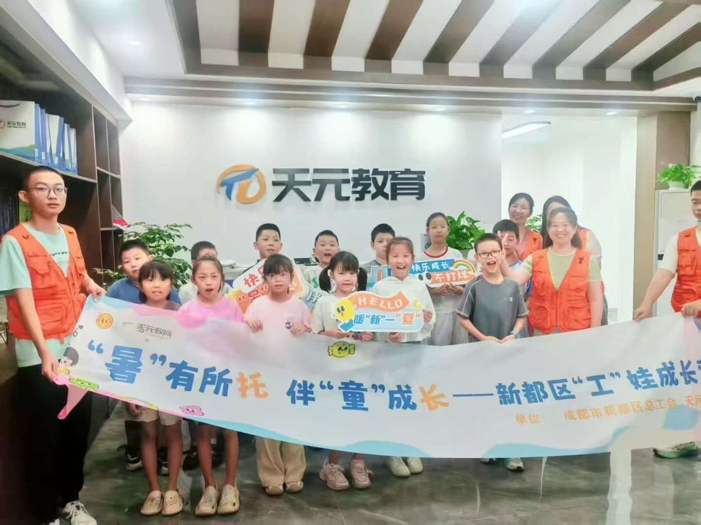 �������У��顰�ۡ����Y��������־Ը�߃A�������¶��^�������޳��L�I