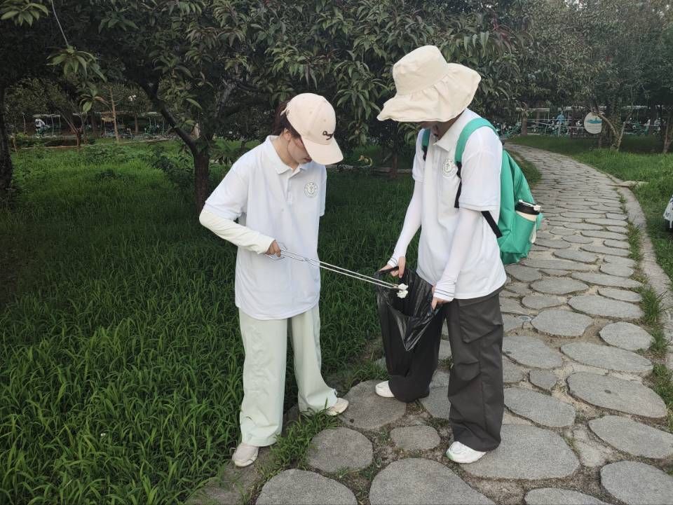 ����һ˲���ഺ���𡪡������t�ƴ�W�������Єӡ��c�����Ӻ�