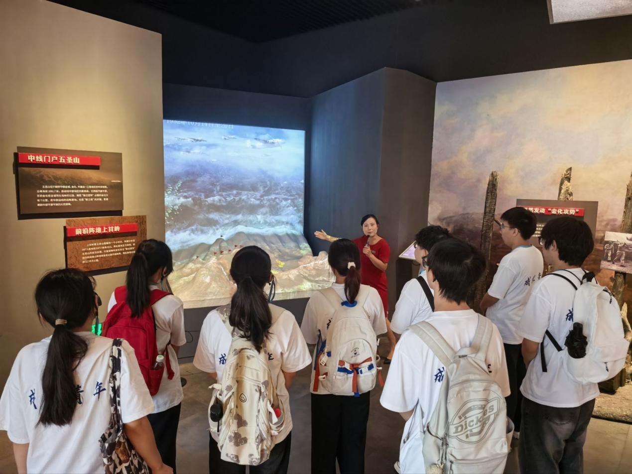 �Ƽ��x�ܷ��z���У��ഺ�����l�����d���ɶ�������W���ǻ����䡱�F������н�