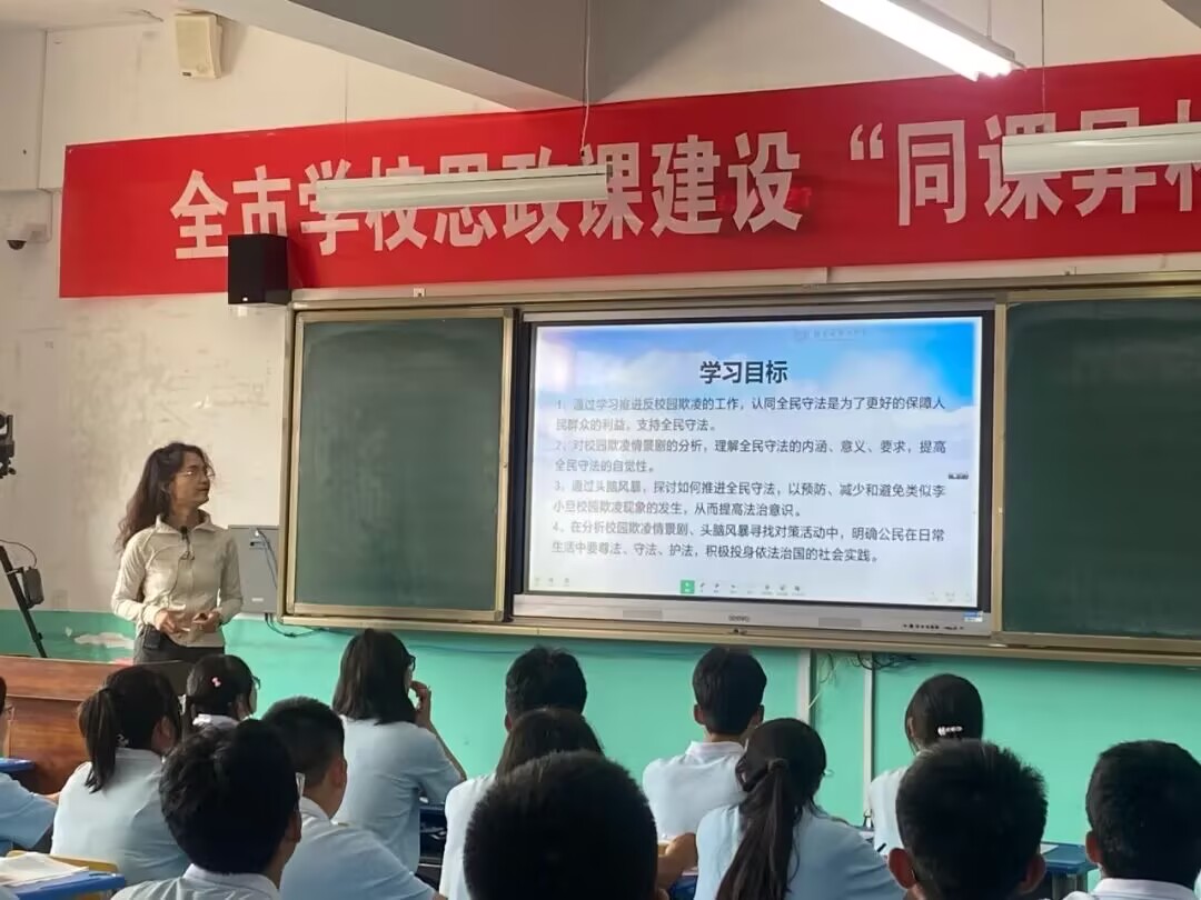 �ഺ�I�Y��˼�����I����̩�݌WԺ�_չ����˼����������ഺ��I֮·������������`