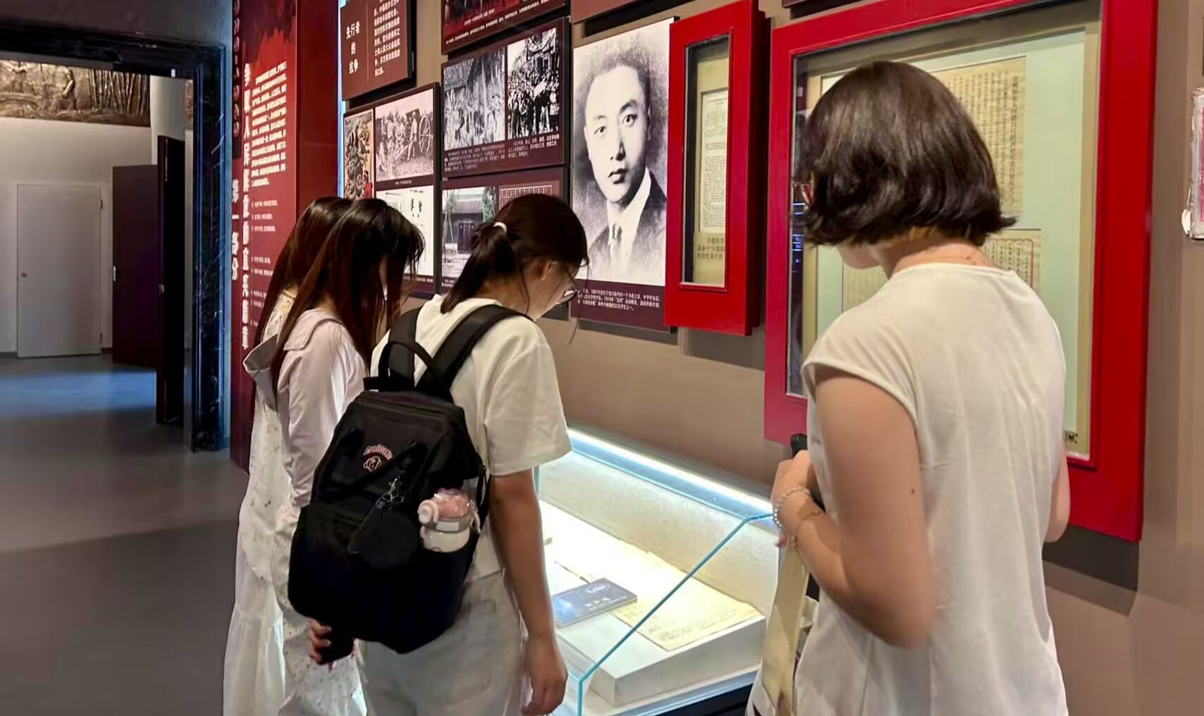 ���w�WԺ�W�ӡ������l�����tɫ�n���T������н���������³�