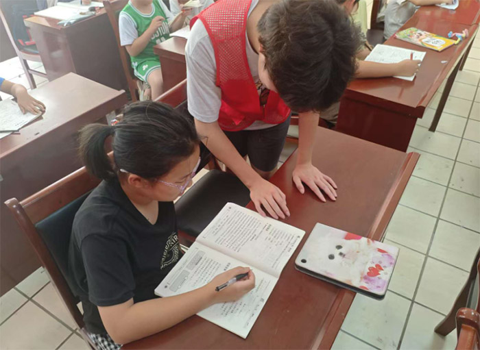 ���N���ǹ⣬�ի@��ꖡ� ��Ȫ��^���������ڹ����n�á��������й��x�ܳ��L����Ȫ��^�Ð۾����ഺ���o�W