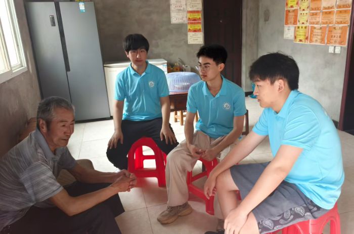 �ഺů����Ǽ�l����������ϵ��̶��