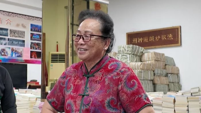 圖4 國家非遺傳承人蘇少琴講述漁歌發展史