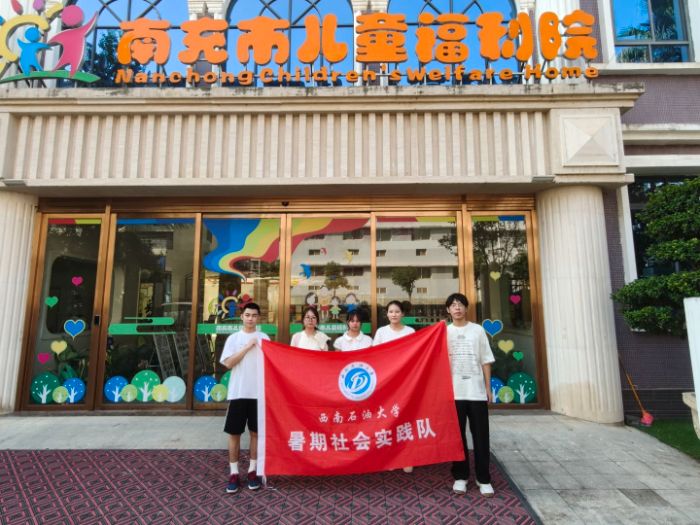 ͯ��־Ը���P(gu��n)�ۣ���Ԫ���v�o���L