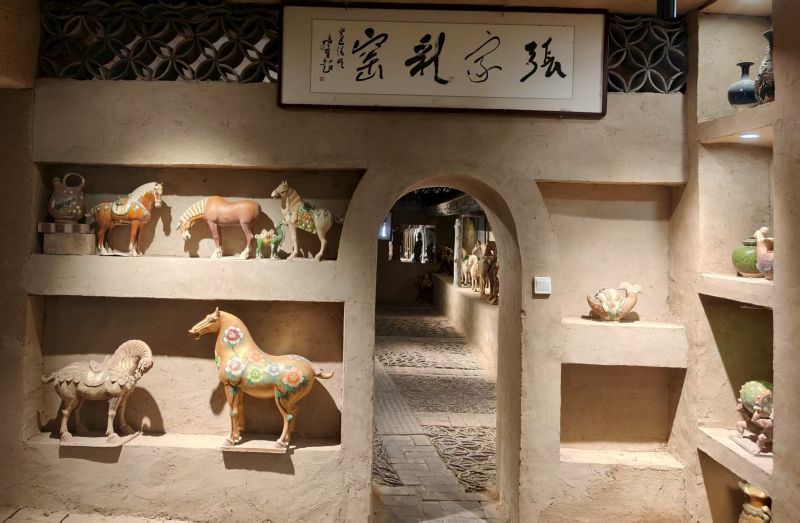 ̽��ǧ��G�� ���Ă��з��z������ꖏ��ҲʸG����������`�A�M�չ�