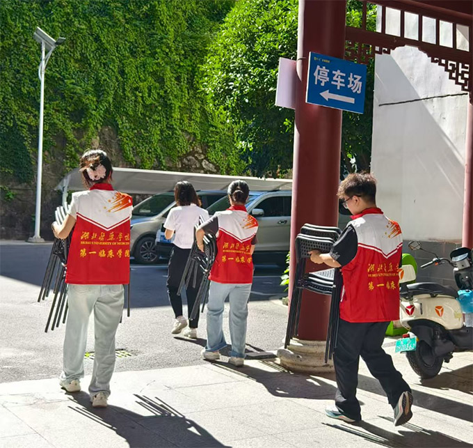 ���L�L(zh��ng)�����ˣ�̽����������